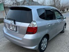 Photo of the vehicle Honda Jazz