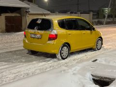 Photo of the vehicle Honda Fit