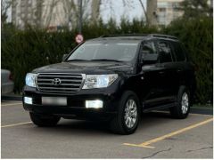 Фото авто Toyota Land Cruiser