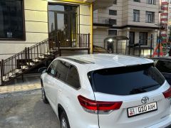 Сүрөт унаа Toyota Highlander