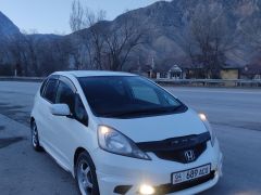 Фото авто Honda Fit