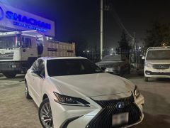 Фото авто Lexus ES