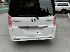 Photo of the vehicle Honda Stepwgn