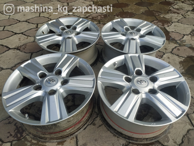 Wheel rims - Диски от Тойота 200 ристалинг размер 18 в хорошем состояний