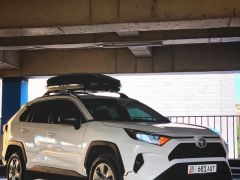 Сүрөт унаа Toyota RAV4