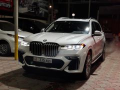 Фото авто BMW X7