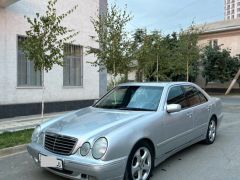 Photo of the vehicle Mercedes-Benz E-Класс