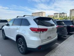 Сүрөт унаа Toyota Highlander