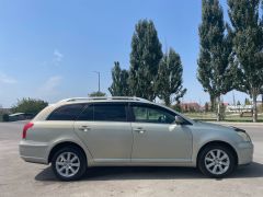 Сүрөт унаа Toyota Avensis