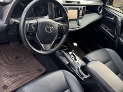 Сүрөт унаа Toyota RAV4