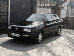 Фото авто Volkswagen Vento