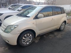 Photo of the vehicle Toyota Ist