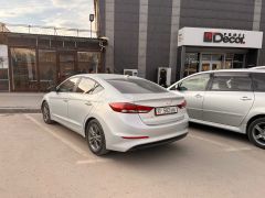 Сүрөт унаа Hyundai Elantra