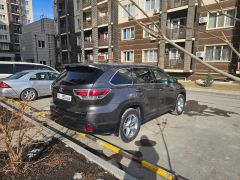 Фото авто Toyota Highlander