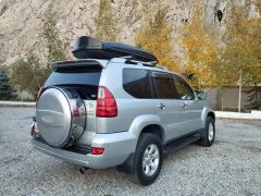 Сүрөт унаа Toyota Land Cruiser Prado