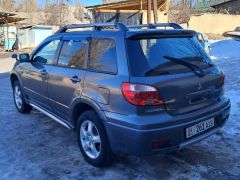 Сүрөт унаа Mitsubishi Outlander