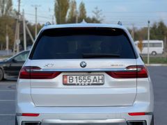 Photo of the vehicle BMW X7