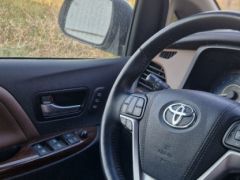 Сүрөт унаа Toyota Sienna