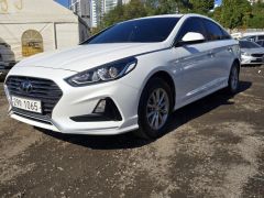 Photo of the vehicle Hyundai Sonata