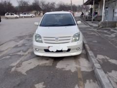 Сүрөт унаа Toyota Ist