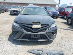 Фото авто Toyota Camry