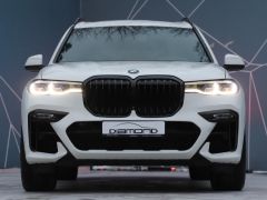 Фото авто BMW X7