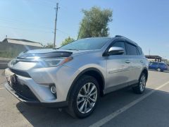 Сүрөт унаа Toyota RAV4