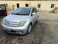 Сүрөт унаа Toyota Ist