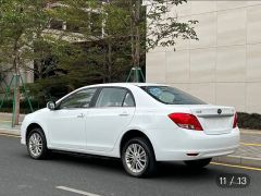 Фото авто BYD E5