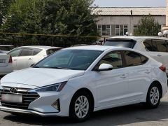 Сүрөт унаа Hyundai Elantra