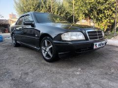 Сүрөт унаа Mercedes-Benz C-Класс