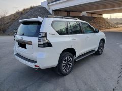 Сүрөт унаа Toyota Land Cruiser Prado