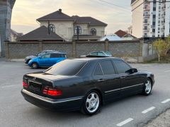 Photo of the vehicle Mercedes-Benz E-Класс