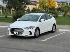 Сүрөт унаа Hyundai Elantra