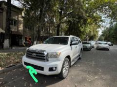 Сүрөт унаа Toyota Sequoia