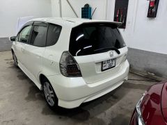 Photo of the vehicle Honda Fit