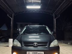 Сүрөт унаа Toyota Avensis Verso