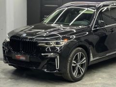 Фото авто BMW X7