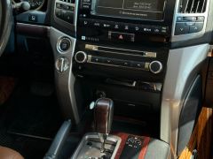 Фото авто Toyota Land Cruiser