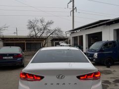 Photo of the vehicle Hyundai Sonata