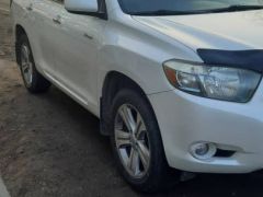 Фото авто Toyota Highlander