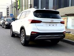 Photo of the vehicle Hyundai Santa Fe