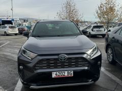 Сүрөт унаа Toyota RAV4