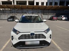 Сүрөт унаа Toyota RAV4