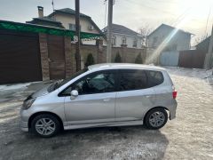 Фото авто Honda Fit