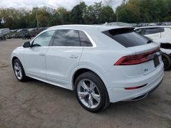 Photo of the vehicle Audi Q8