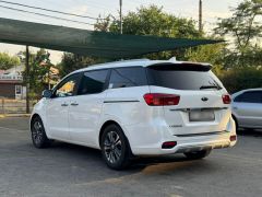 Сүрөт унаа Kia Carnival