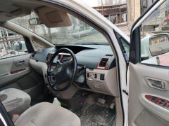 Сүрөт унаа Toyota Noah