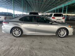 Photo of the vehicle Toyota Camry