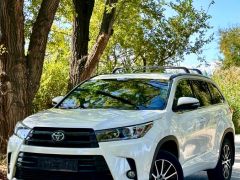 Сүрөт унаа Toyota Highlander